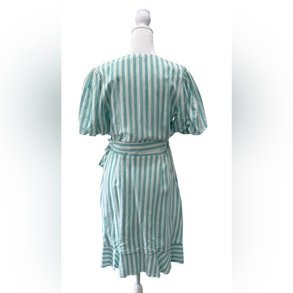 Draper James Puff Sleeve Wrap Dress in turquoise/white stripes size small - Picture 2 of 9